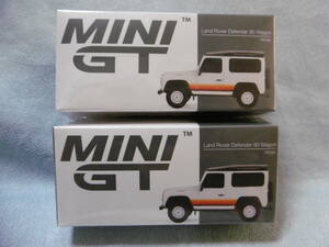 未開封新品 MINI GT 378 Land Rover Defender 90 Wagon White 左右ハンドル 2台組