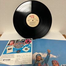 SGT. PEPPER'S LONELY HEARTS CLUB BAND / THE BEE GEES / PETER FRAMPTON 2LP ポスター付_画像3