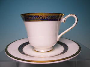 * Royal Doulton Royal Doulton HARLUW gold paint flower writing cup & saucer box less 