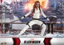 ホットトイズ 1/6 ブラック ウィドウ スノースーツ版 未開封新品 MMS601 Black Widow (Snow Suit Version) hottoys アベンジャーズ_画像5