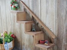 茶 手すり付 階段シェルフ 壁掛け 木製 飾り棚 ディスプレイ_画像1