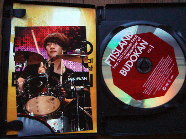 FTISLAND DVD Tour 2011 Summer Final Messenger at BUDOKAN ミナリ トレカ付き