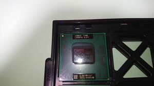 インテル　Intel CPU - 中央処理装置 32BIT MPU LE80537GF0484M S LGFV