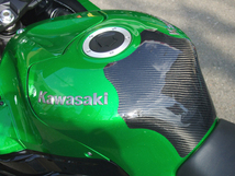 クレバーウルフ Kawasaki ZX-14R 2012y'- ( カワサキ ZX-14R ) カーボン タンクカバー 綾織タイプ_画像4