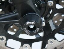 TRIUMPH Speed Triple 1050 05y'-10y' / Tiger 1050 / Tiger Sports 1050 2013y'用 フロント アクスルスライダー (品番 37-37-300 ) _画像1