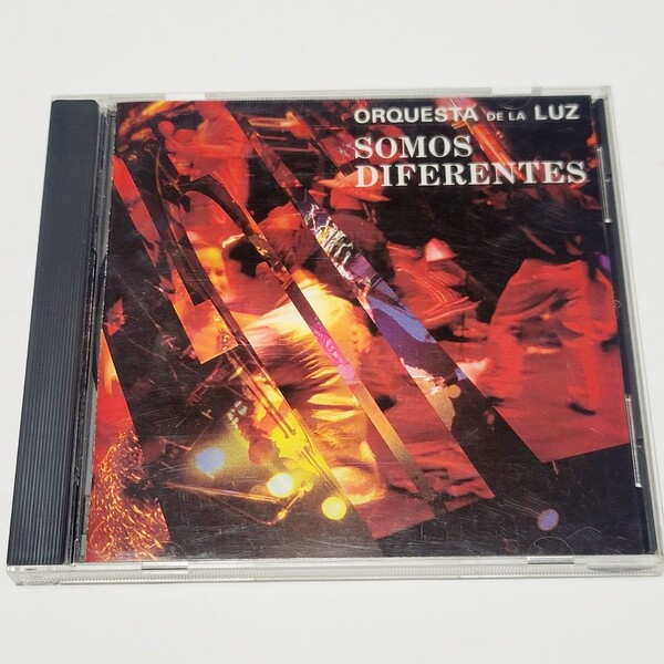 《美盤》CD 国内盤 ORQUESTA DE LA LUZ オルケスタ・デ・ラ・ルス SOMOS DIFERENTES ディフェレンテス サルサ新時代