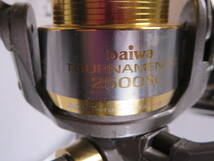 雙【付属品】 ダイワ トーナメントZ 2500SC DAIWA TOURNAMENT-Z グローブライド スピニングリール 2102F_画像2
