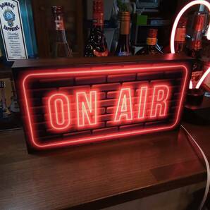 オンエアー ON AIR スタジオ ラジオ 生配信 生放送 アメリカン雑貨 ネオン風 インテリア サイン ランプ 看板 玩具 置物 雑貨 LEDライトBOXの画像8