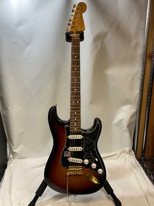 u50639 FenderUSA [Stevie Ray Vaughan Stratocaster] Подержанная электрогитара работает нормально