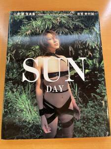 Воскресенье Yu Ninomiya Photobook Seiichi Nomura / Love D04101