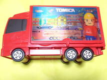 TOMICA　トミカ トミカ運ぶよ トラック /ミニカー8台収納 レンチキュラー TOMY U-ACE ウイング車_画像1