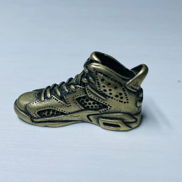 WX636中国文化 ミニ靴 古銅 工芸品 開運 風水の置物 外国硬貨 海外記念メダル硬貨 重さ約20g