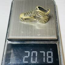 WX636中国文化 ミニ靴 古銅 工芸品 開運 風水の置物 外国硬貨 海外記念メダル硬貨 重さ約20g_画像9