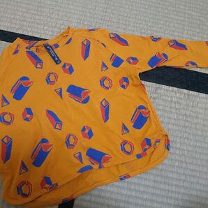 長袖Tシャツ　マーキーズ　120 110 115　新品　キッズ長袖Tシャツカットソー　男女可　子供　男の子　女の子　幅広　ドルマン