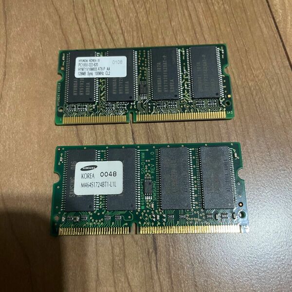 メモリ　SODIMM PC100 128GB×2