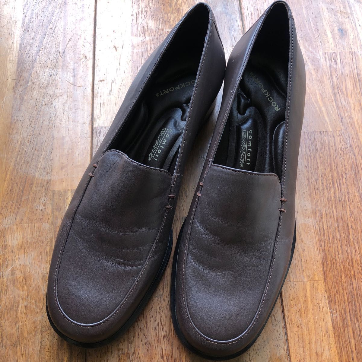 大きい割引 新品20900円☆MARION ベージュスエード ローファー TOUFET
