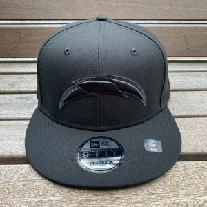 USA正規品 NEWERA ニューエラ 9FIFTY スナップバックキャップ NFL ロサンゼルス チャージャーズ LA Chargers 黒 SUPER BLACK アメフト