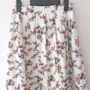 「index」 花柄スカート