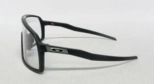 ◆OAKLEY◆SUTRO(A)◆Matte Carbon◆Clear Photochromic◆940633◆正規品◆元箱あり◆アジアンフィット◆