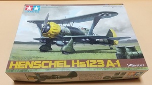 タミヤ 1/48 ドイツ ハインケル Hs123 A-1