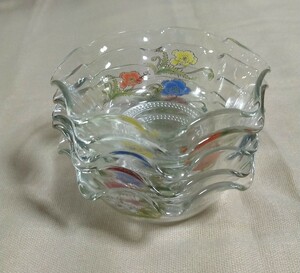☆美品！☆　昭和レトロ　アンティーク　かわいいガラス小鉢　ポピー　花型　5点　即使用可　良品