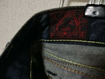 EVISU　EU ED 　イタリア製　状態良好　カモメ　シンチバック　革パッチ　イエローステッチ　ロゴ　デニム　ジーンズ　ボタンフライ　W32_画像10