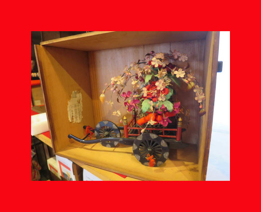 [Doll Museum] Marufira Hanaguruma G-80 Hina dolls, Hina accessories, Hina palace. Makie Hina, season, Annual Events, Doll's Festival, Hina Dolls