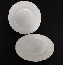 ウェッジウッド(WEDGWOOD) ストロベリー&バイン プレートまとめて2枚セット 直径約29cm ホワイト ヴィンテージ 洋食器【現状品】nt520570_画像1