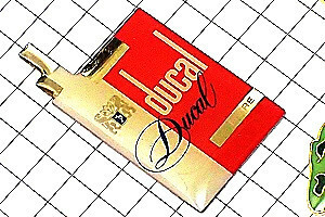 ピンバッジ・デュカル煙草の箱◆フランス限定ピンズ◆レアなヴィンテージものピンバッチ