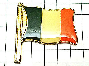 ピンバッジ・アイルランドの国旗◆フランス限定ピンズ◆レアなヴィンテージものピンバッチ