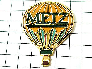  pin badge *. lamp rore-n district. female block * France limitation pin z* rare . Vintage thing pin bachi