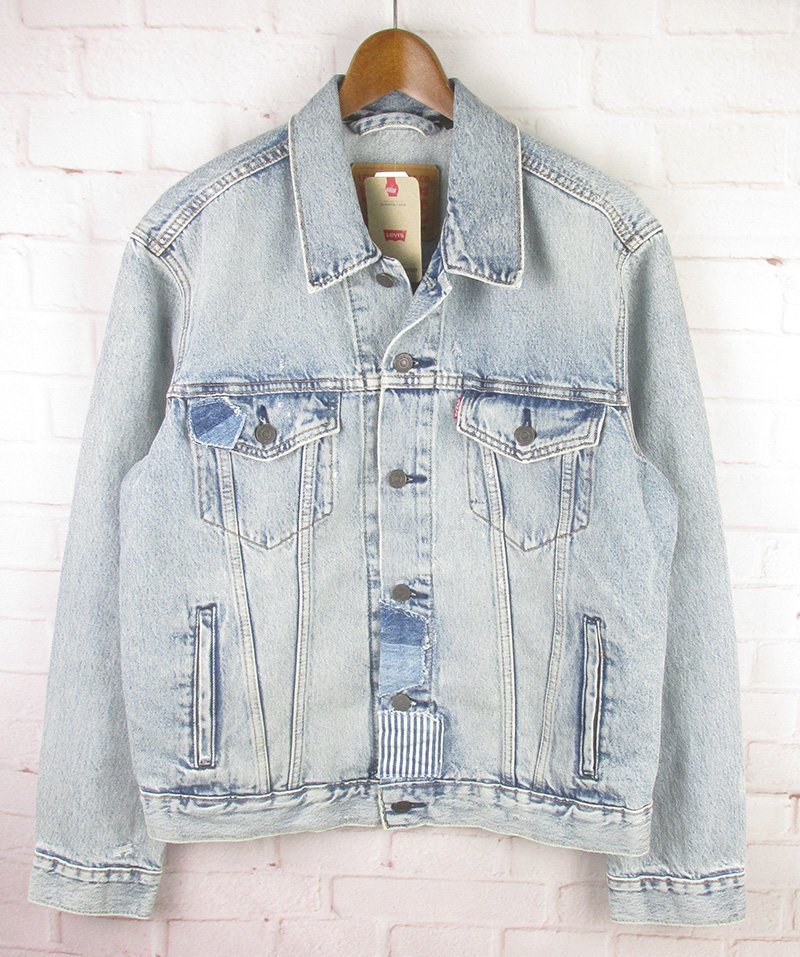 ヤフオク! -「リーバイス levi's トラッカージャケット」の落札相場