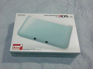  Nintendo 3DS LL mint × white body + download soft 13ps.@ Famicom War zDS. crack . light etc. 