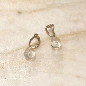 未使用 韓国 ピアス ゴールド ゴールドカラー