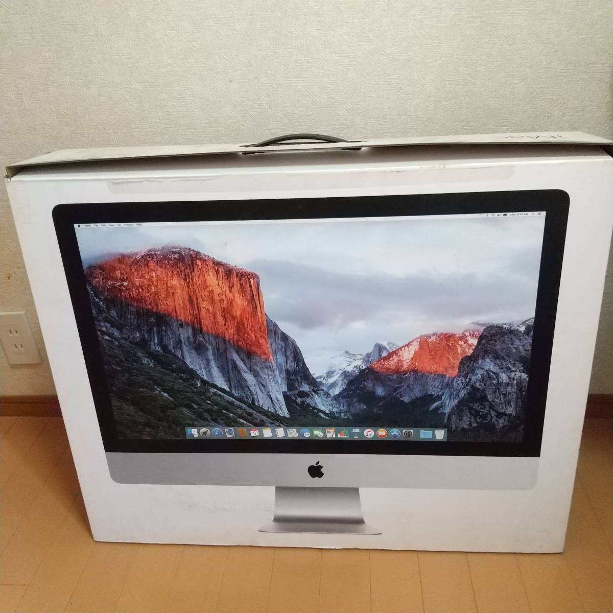 ヤフオク! -「imac 空き箱」の落札相場・落札価格
