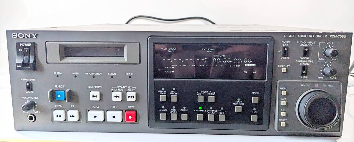柔らかい SONY PCM-7050 PCM-7050 SONY DAT DAT Recorder Recorder