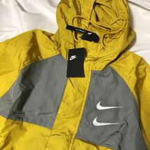 新品　XLサイズ　NIKE ナイキ　メンズ　スウッシュ フーディウーブンジャケット　SWOOSH HOODY WOVEN JACKET 希少カラー　イエロー_画像2