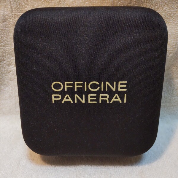 OFFICINE PANERAI オフィチーネ パネライ 時計 携帯 ソフト 箱 ボックス ケース BOX 凸凹 スポンジ 正規品 純正品 保護 持運び 09 送料込み