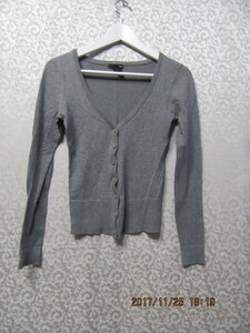 H&M　Vネックシンプルカーディガン　グレー系　♯402