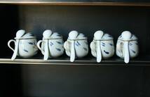 花柄陶器製のコーヒー・ティーカップ　蓋・スプーン付　5客セット_画像2