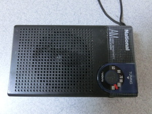 National ナショナル AMラジオ R-1007 コンパクトラジオ 実働使用品 単三電池2個必要 サイズ≒H11xW6.5xD2.5cm