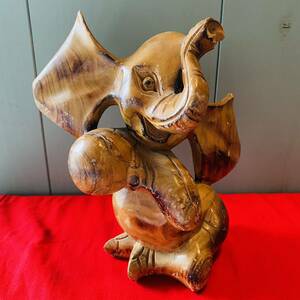 【vintage】wood Dumbo 木彫りのダンボ 象