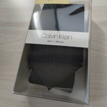 カルバンクライン（Calvin Klein)41ネクタイ新品　未使用　箱付き　未開封品付属品箱、クリアケース_画像4