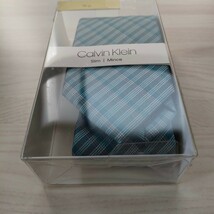 カルバンクライン（Calvin Klein)40ネクタイ新品　未使用　箱付き　未開封品付属品箱、クリアケース_画像4
