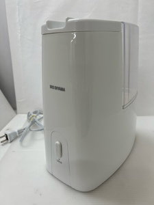 【菊水-7011】アイリスオーヤマ 加熱式加湿器 KSK-260D2-C 2018年製/生活家電/(S)