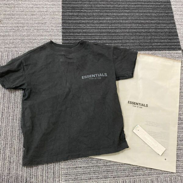 【訳有】ESSENTIALS/半袖Tシャツ110cm位