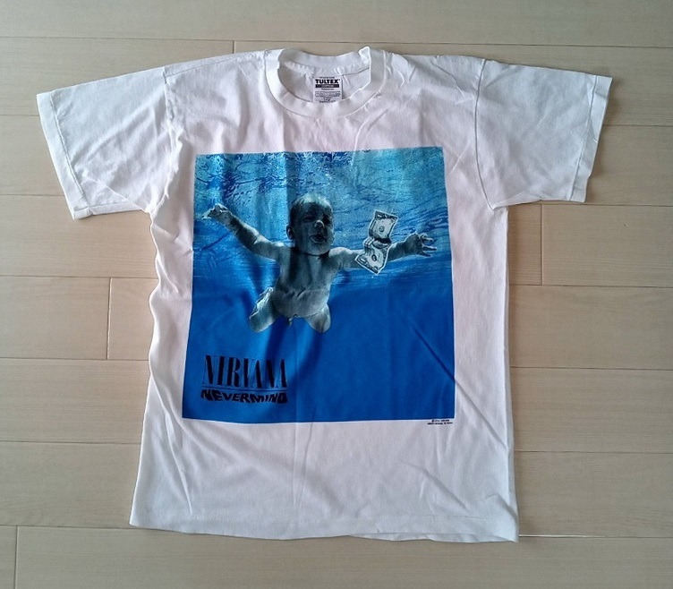 ヤフオク! -「ニルヴァーナ tシャツ ネバーマインド」(音楽) の落札