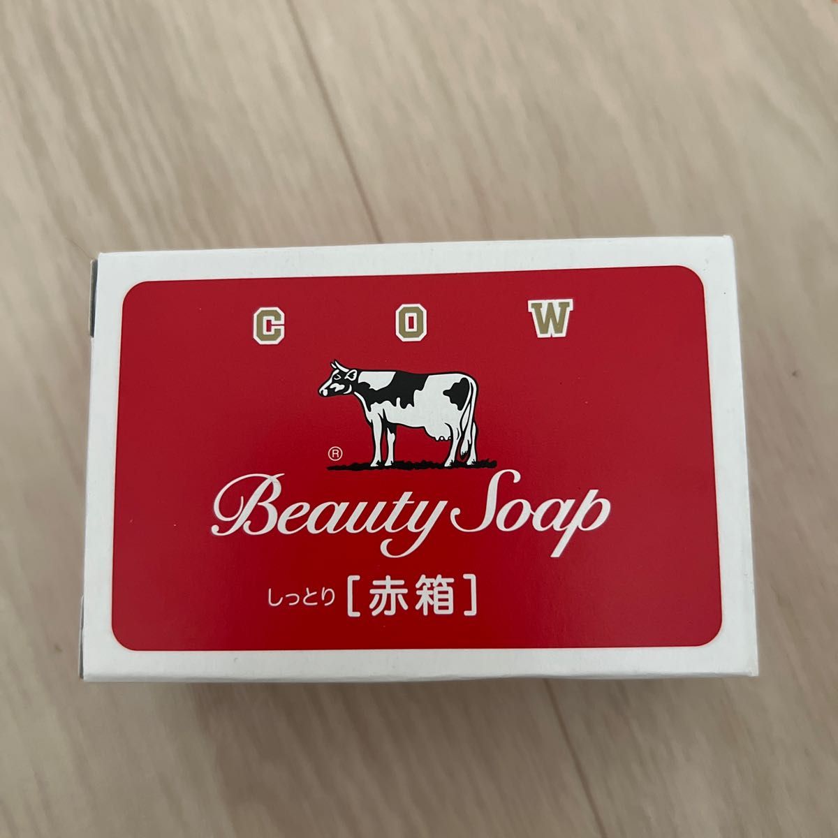 牛乳石鹸BEAUTY SOAP 化粧石鹸カウブランド赤箱a1 200個入100g