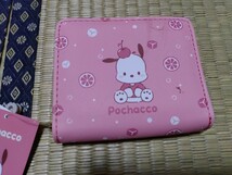 【新品】ポチャッコ　二つ折り財布　ピンク_画像1