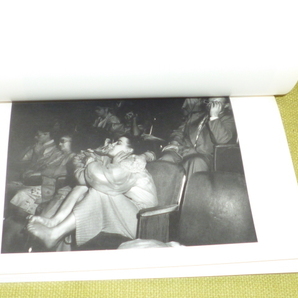 ウィージー 写真集 Weegee THAMES AND HUDSON PHOTOFILE 洋書の画像4